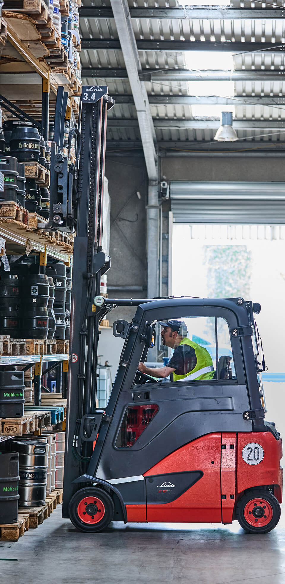 gabelstapler-fasslager-logistik-getraenke-michel